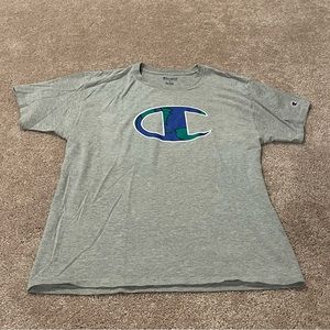 Champion T-Shirt